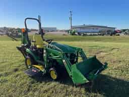 2017 John Deere 1025R Image