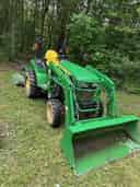 2018 John Deere 2032R Image
