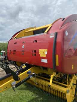 2024 New Holland Rollbelt 560 Image