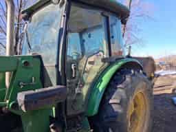 2013 John Deere 5083E Image