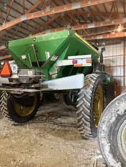 2012 John Deere 4940 Image