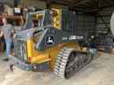 2022 John Deere 325G Image