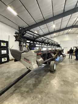 2013 Gleaner 9250-35 Image