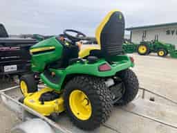 2022 John Deere X580 Image
