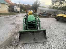 2023 John Deere 1025R Image