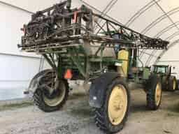 2001 John Deere 4710 Image