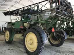 2001 John Deere 4710 Image
