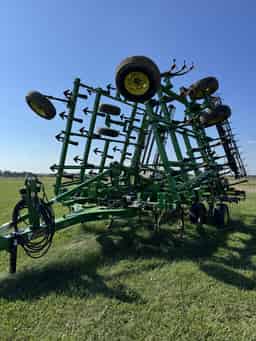 2023 John Deere 2230 Image