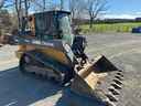 2023 John Deere 325G Image