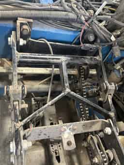 1994 Kinze 2600 Image