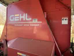 2004 Gehl 2480 Image