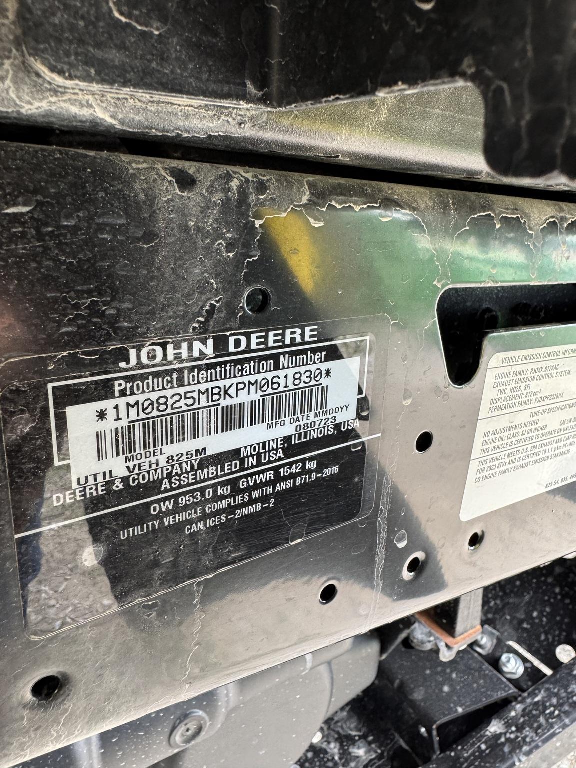 2023 John Deere XUV 825M S4 Image