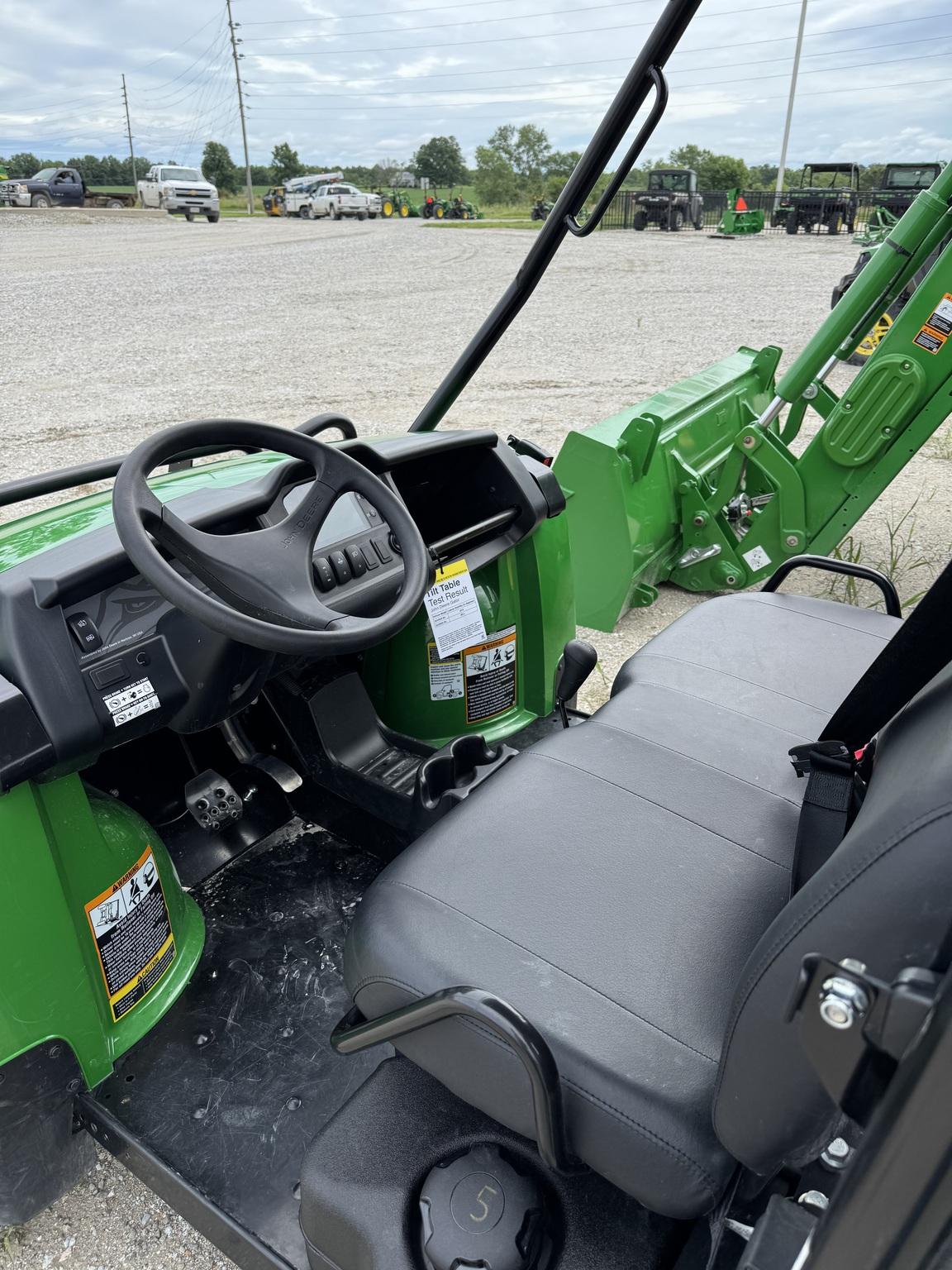 2023 John Deere XUV 825M S4 Image