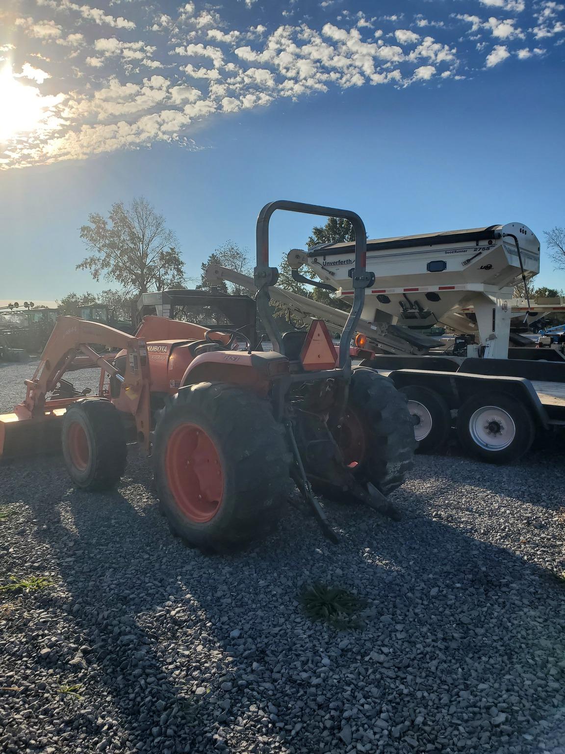 2008 Kubota MX5100 Image