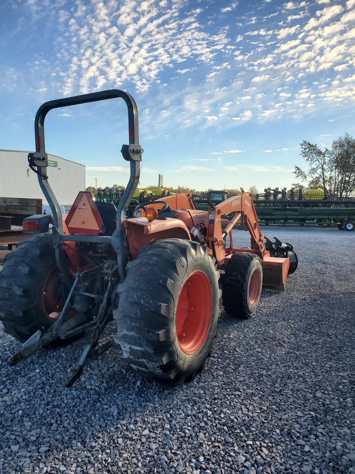 2008 Kubota MX5100 Image