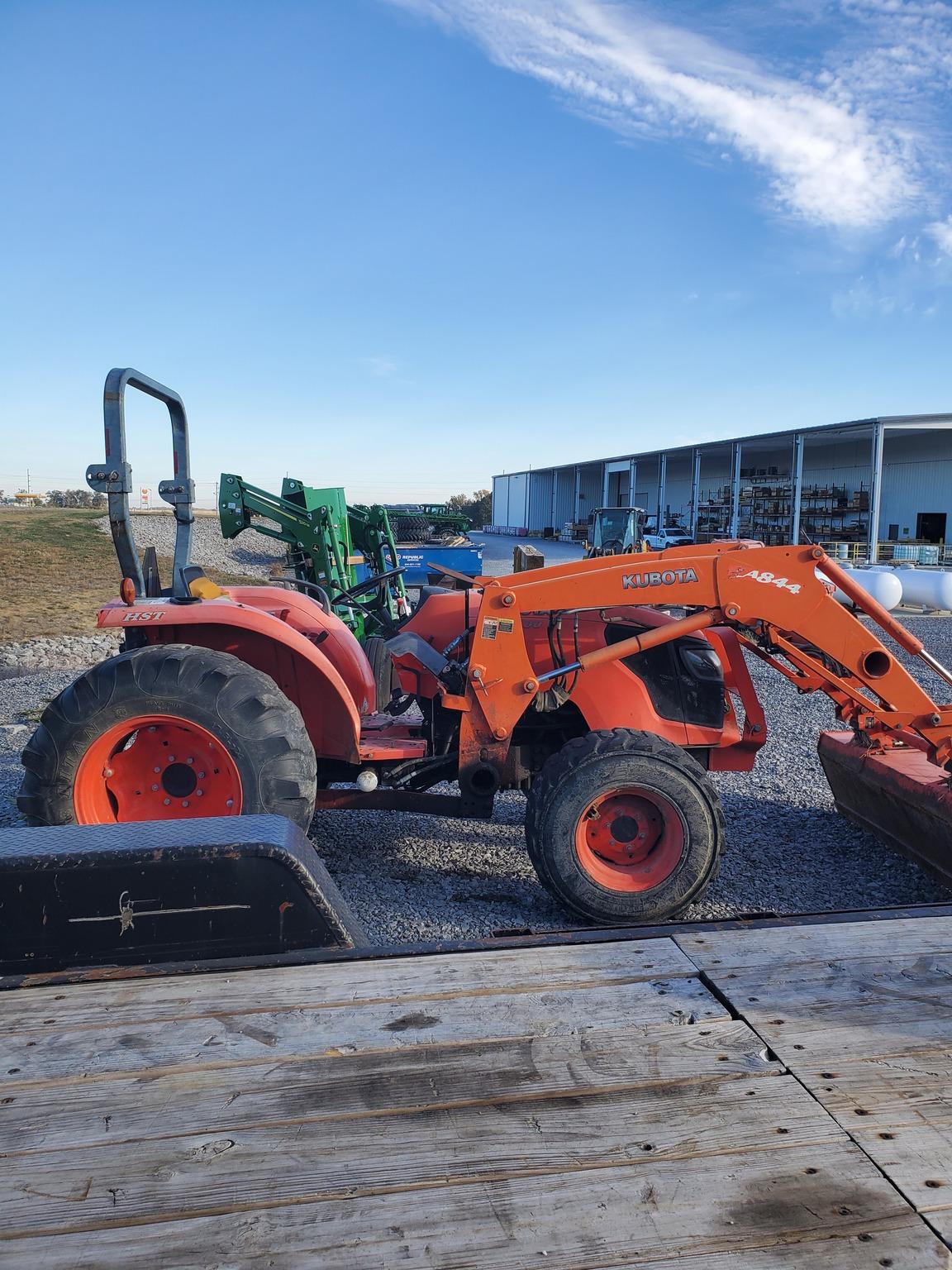 2008 Kubota MX5100 Image