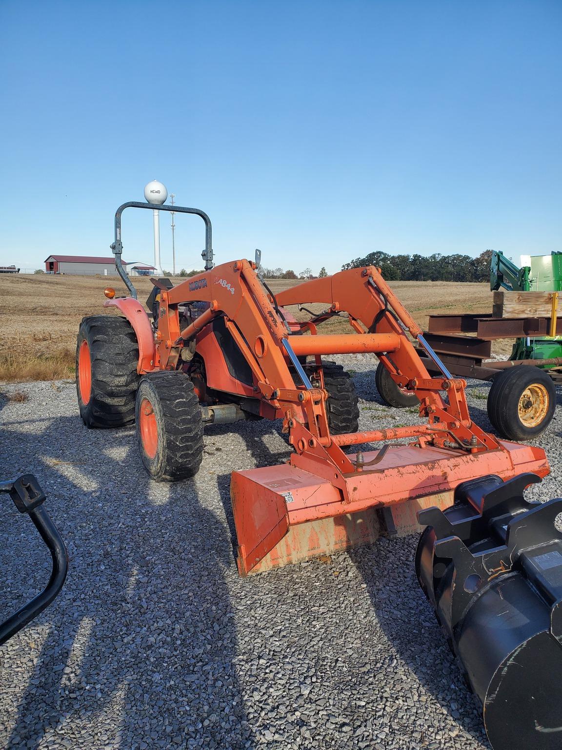 2008 Kubota MX5100 Image