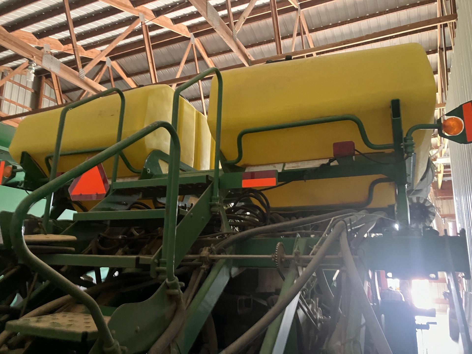 2003 John Deere 1790 Image