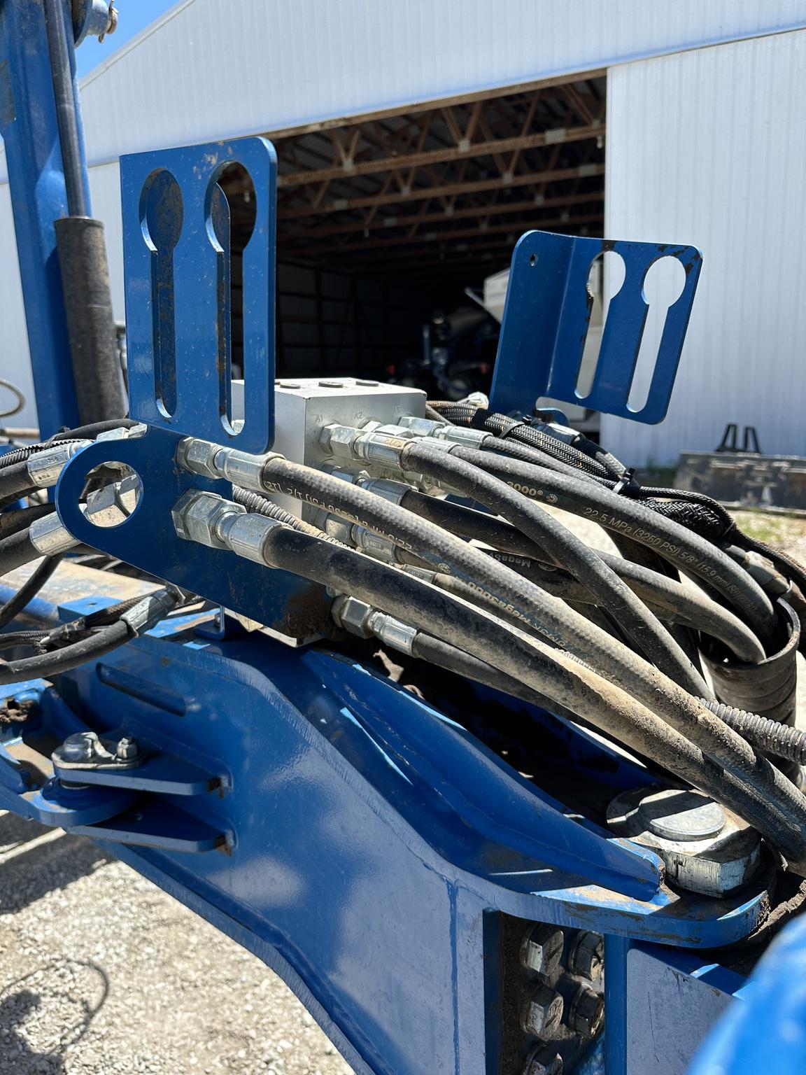 2015 Kinze 4900 Image