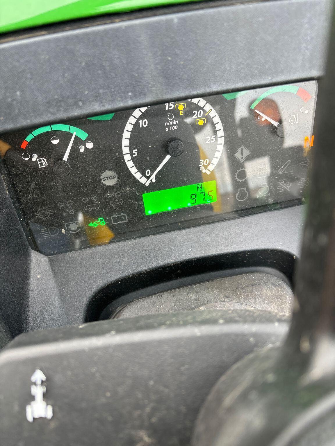 2022 John Deere 5065E Image