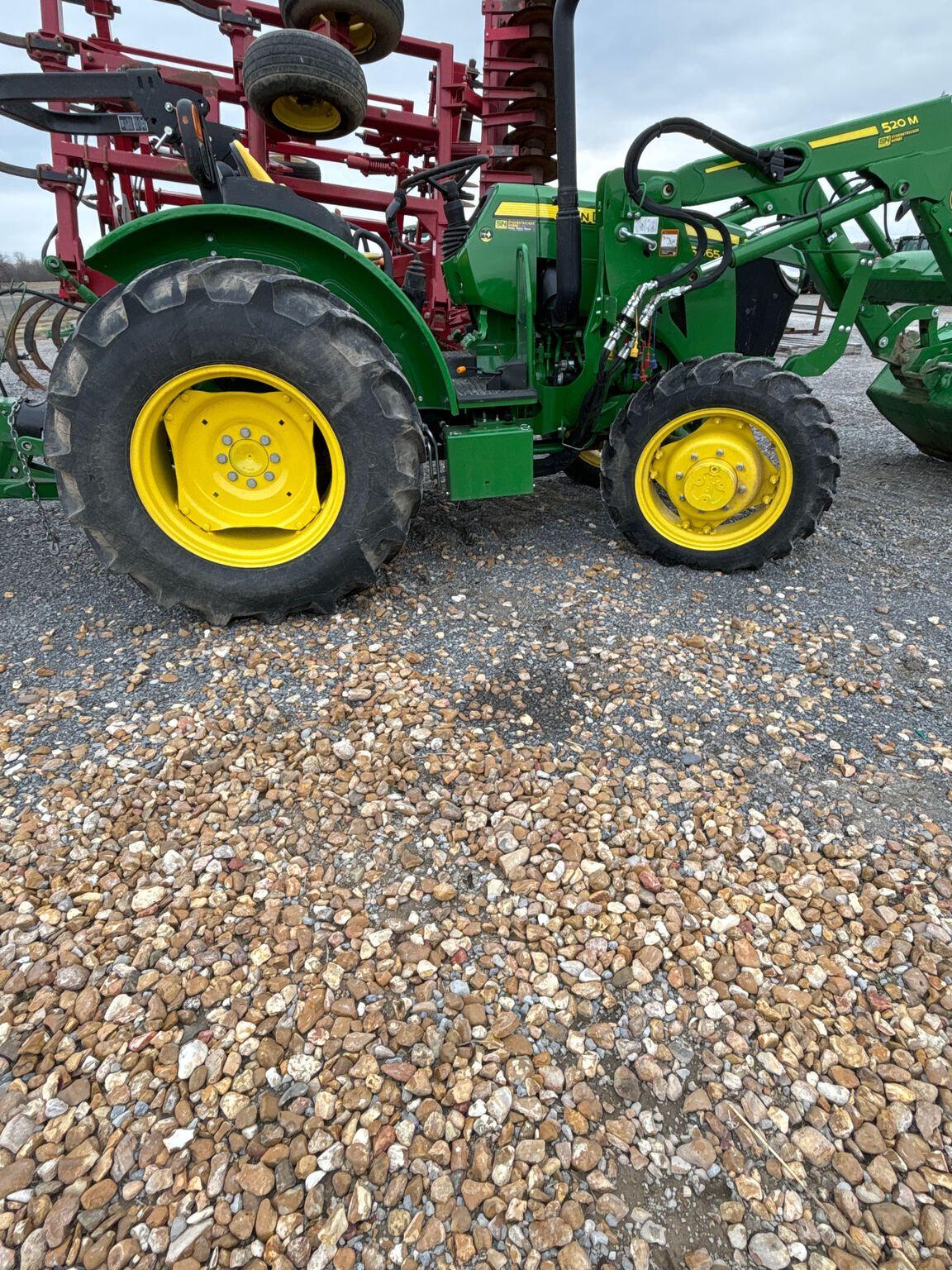2022 John Deere 5065E Image