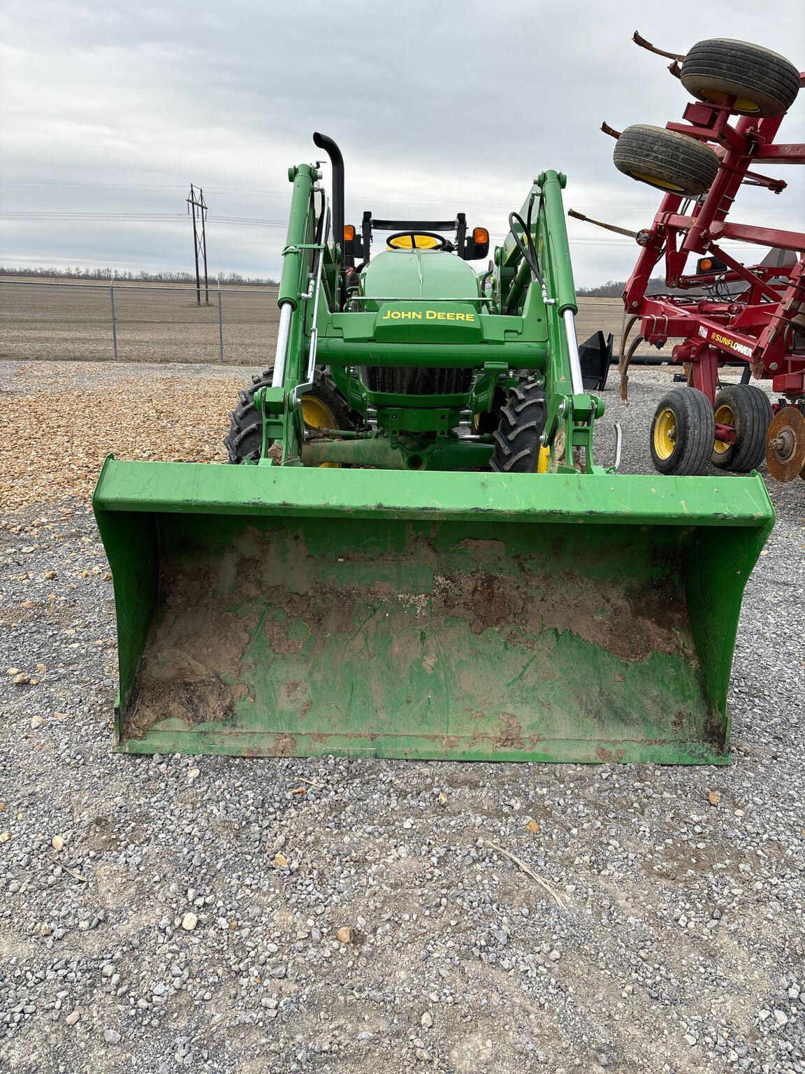 2022 John Deere 5065E Image