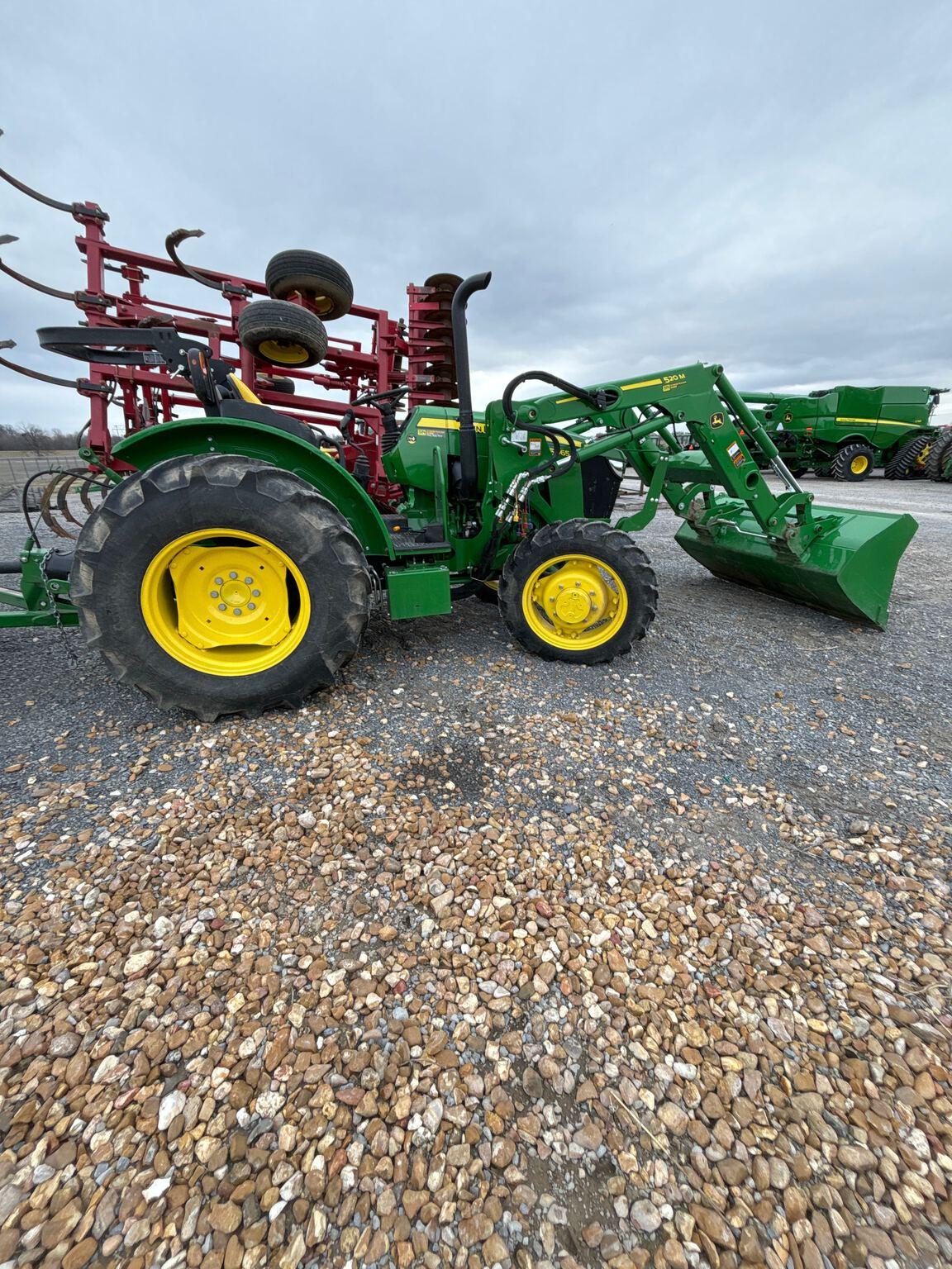 2022 John Deere 5065E Image