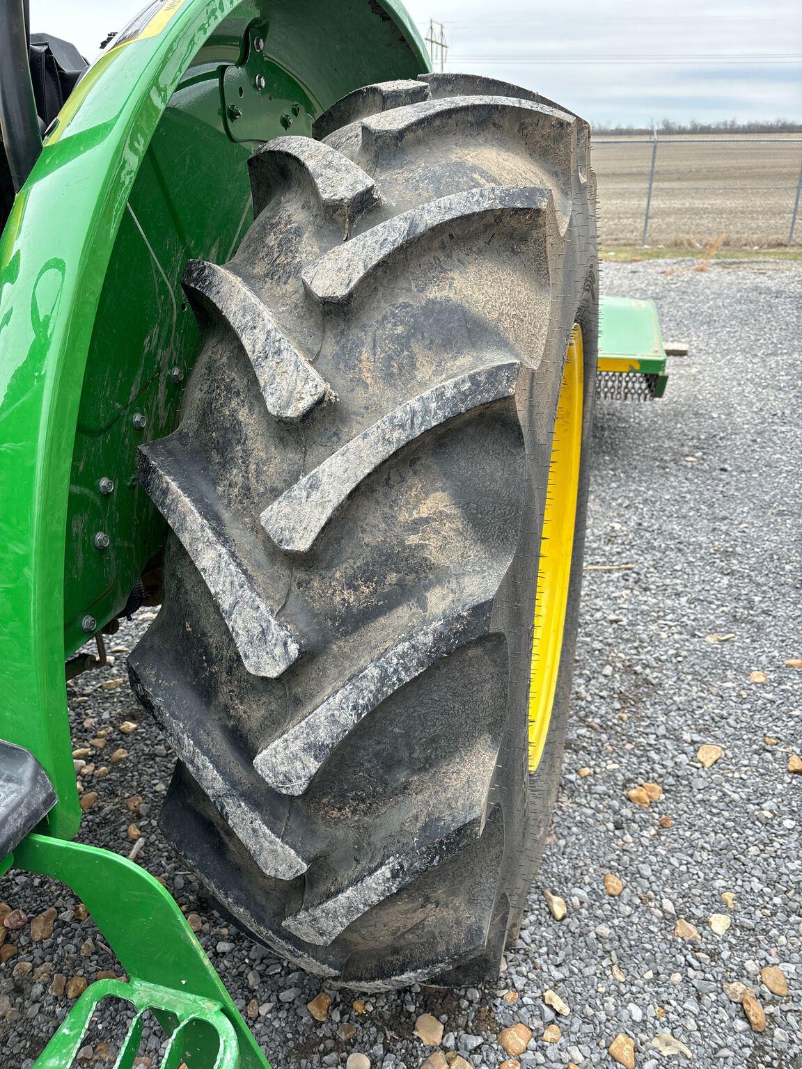 2022 John Deere 5065E Image