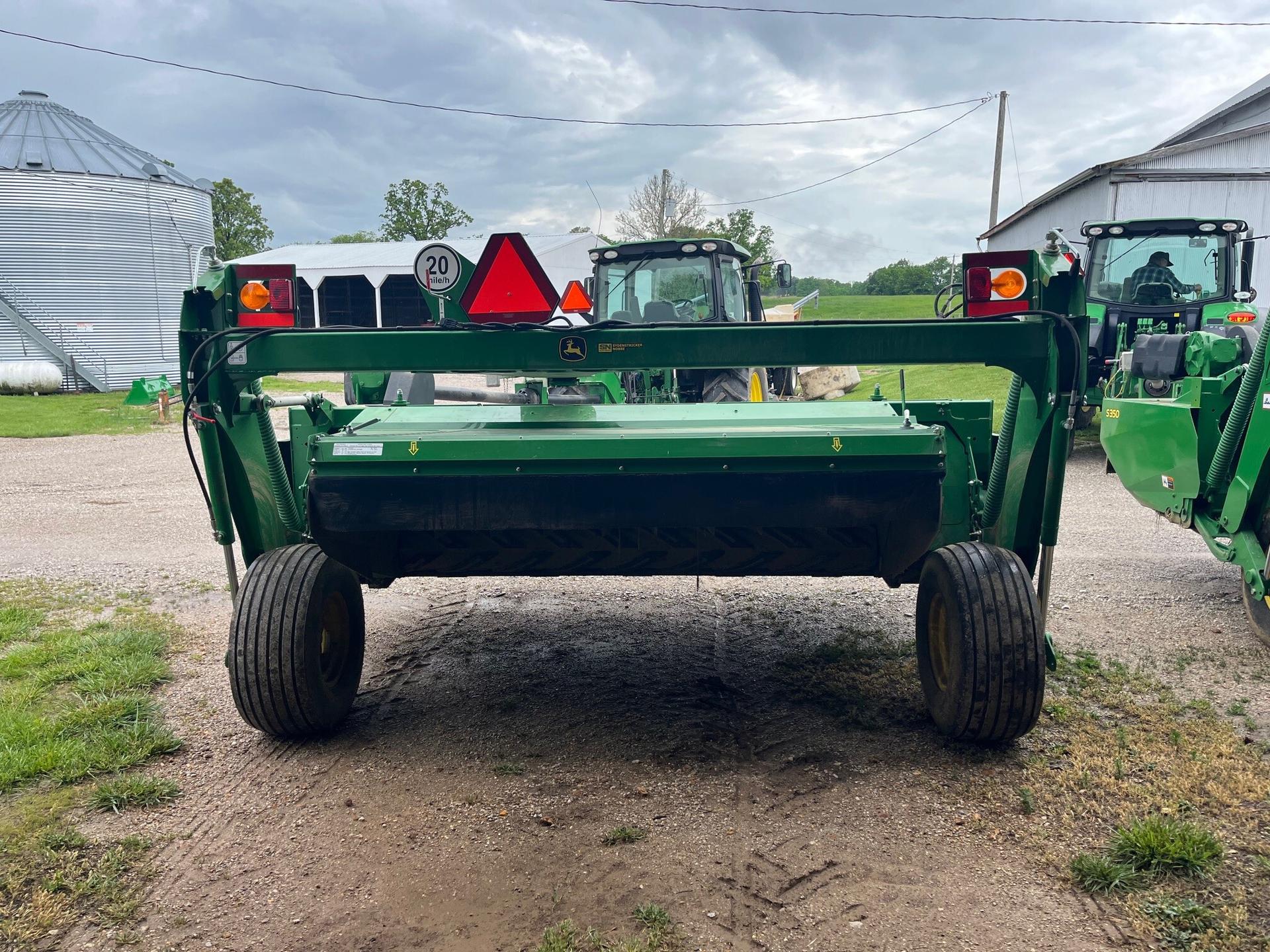 2022 John Deere S350 Image