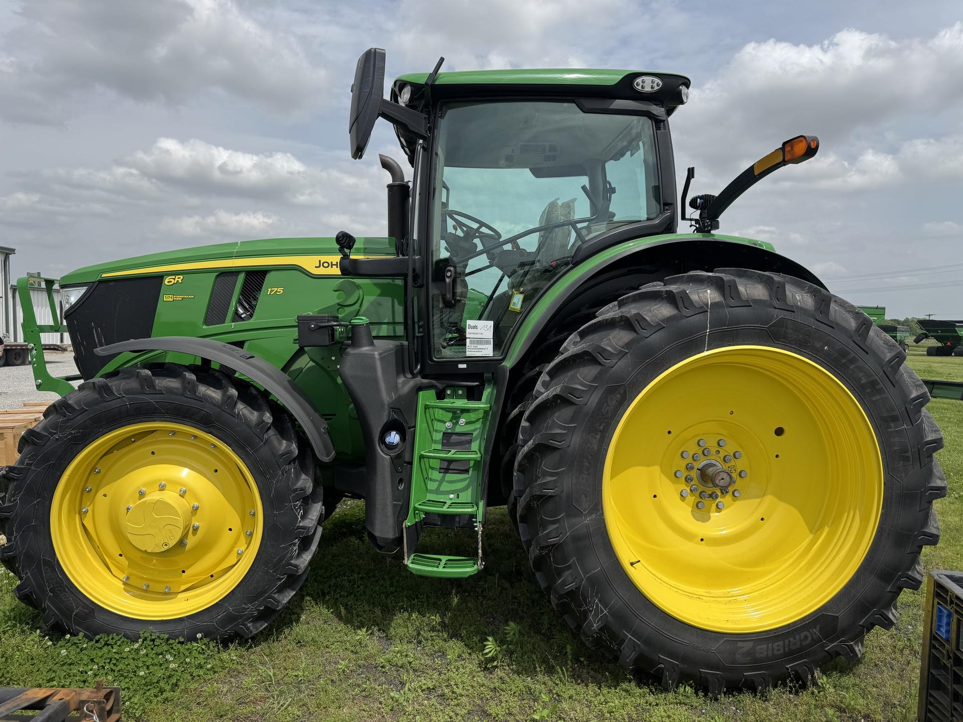 2024 John Deere 6R 175 Image
