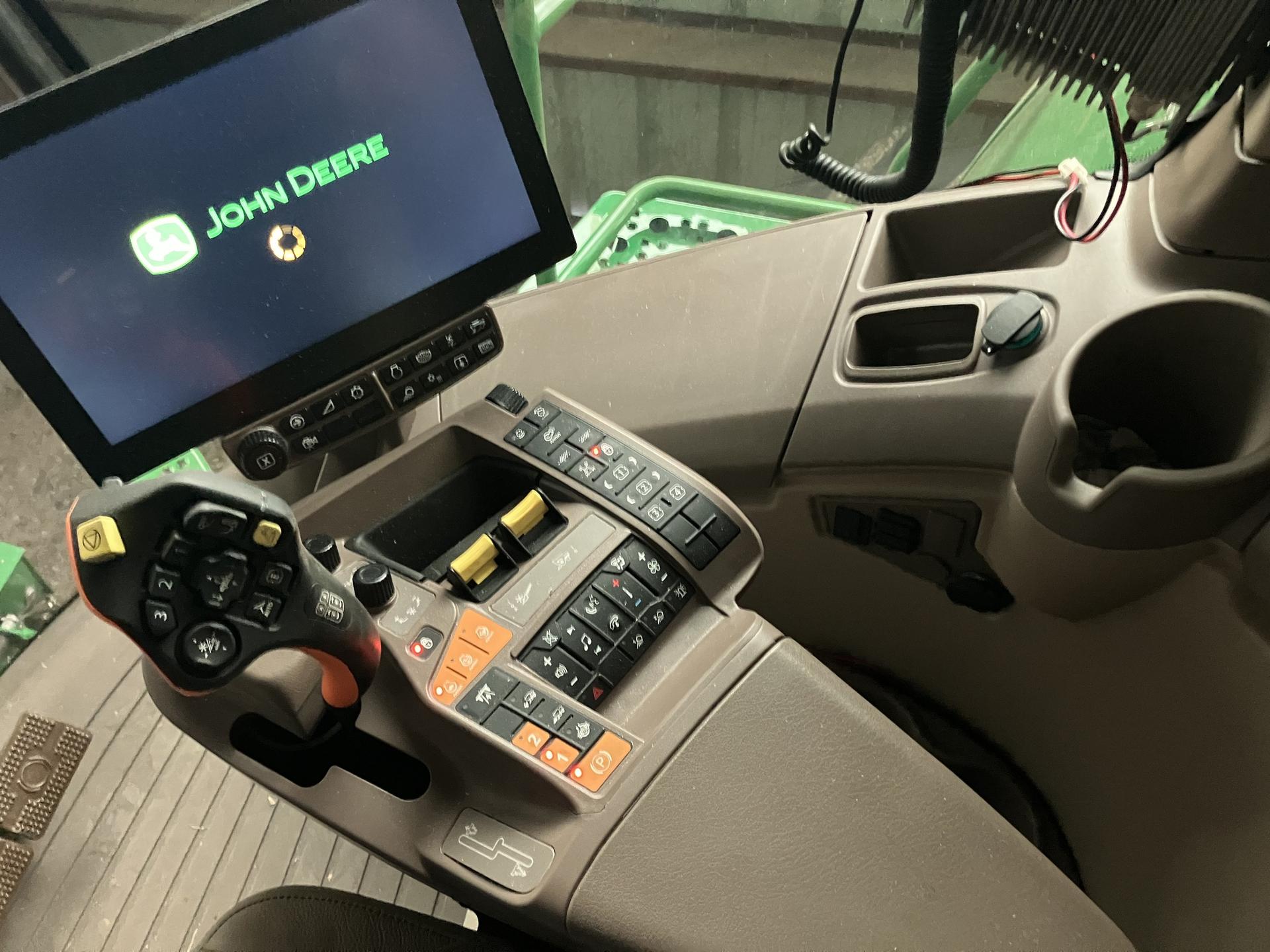 2024 John Deere S770 Image