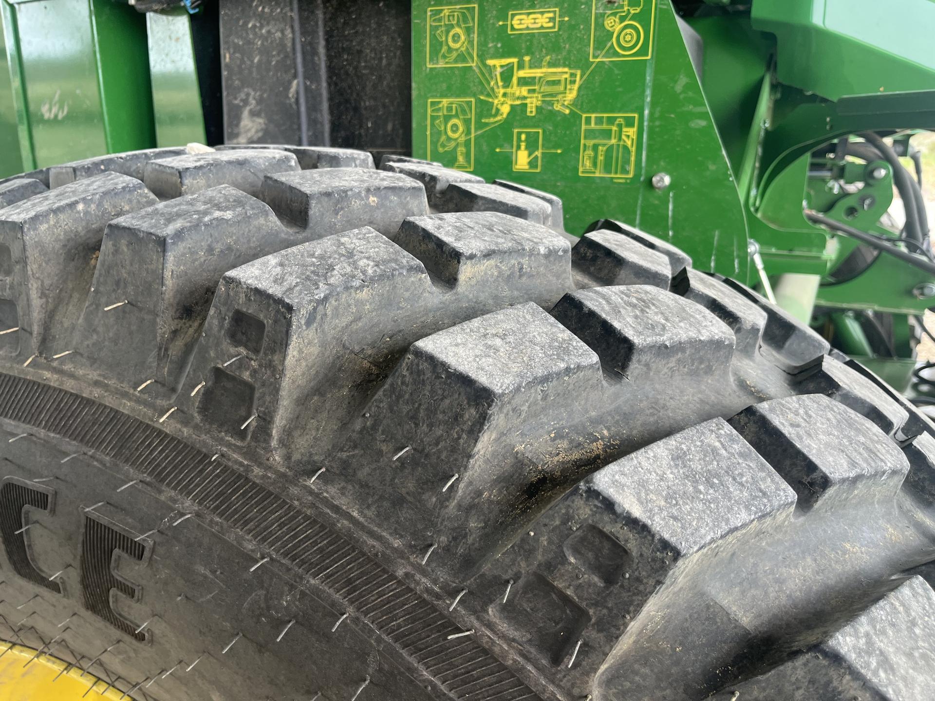2023 John Deere W235M Image