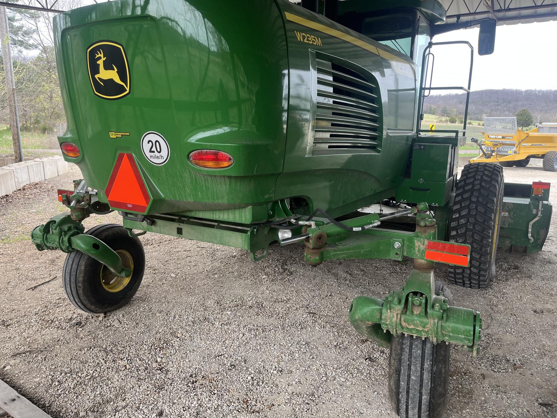 2023 John Deere W235M Image
