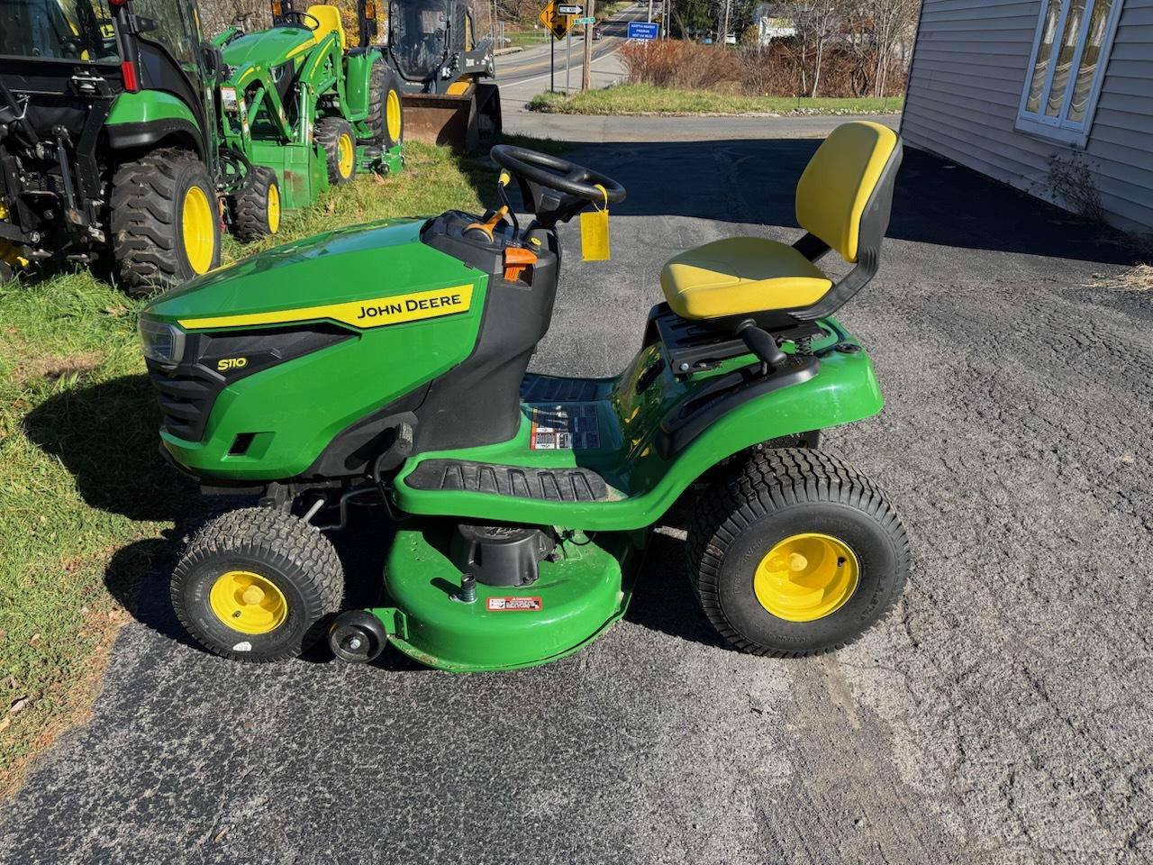 2024 John Deere S110 Image