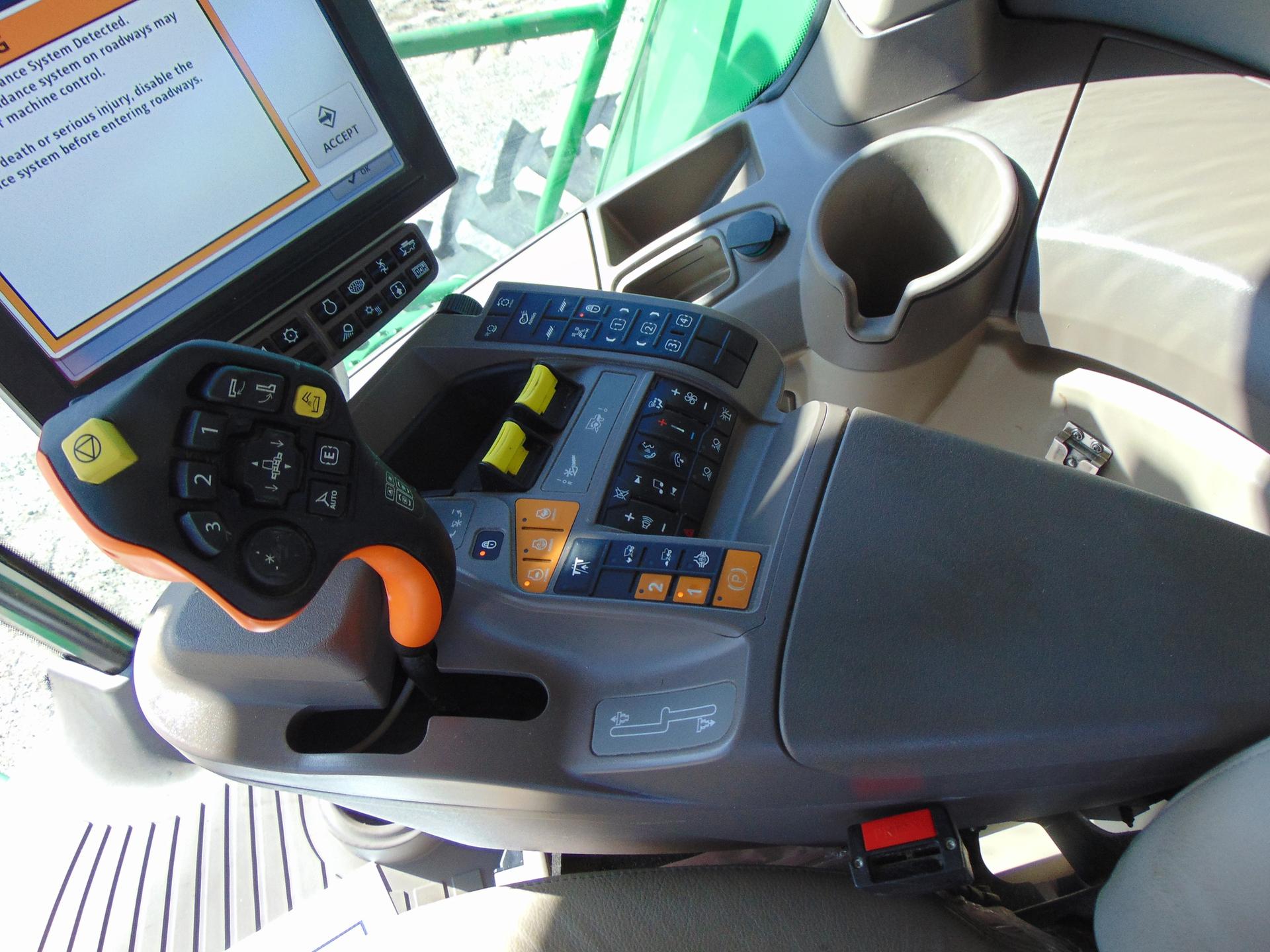 2023 John Deere S780 Image