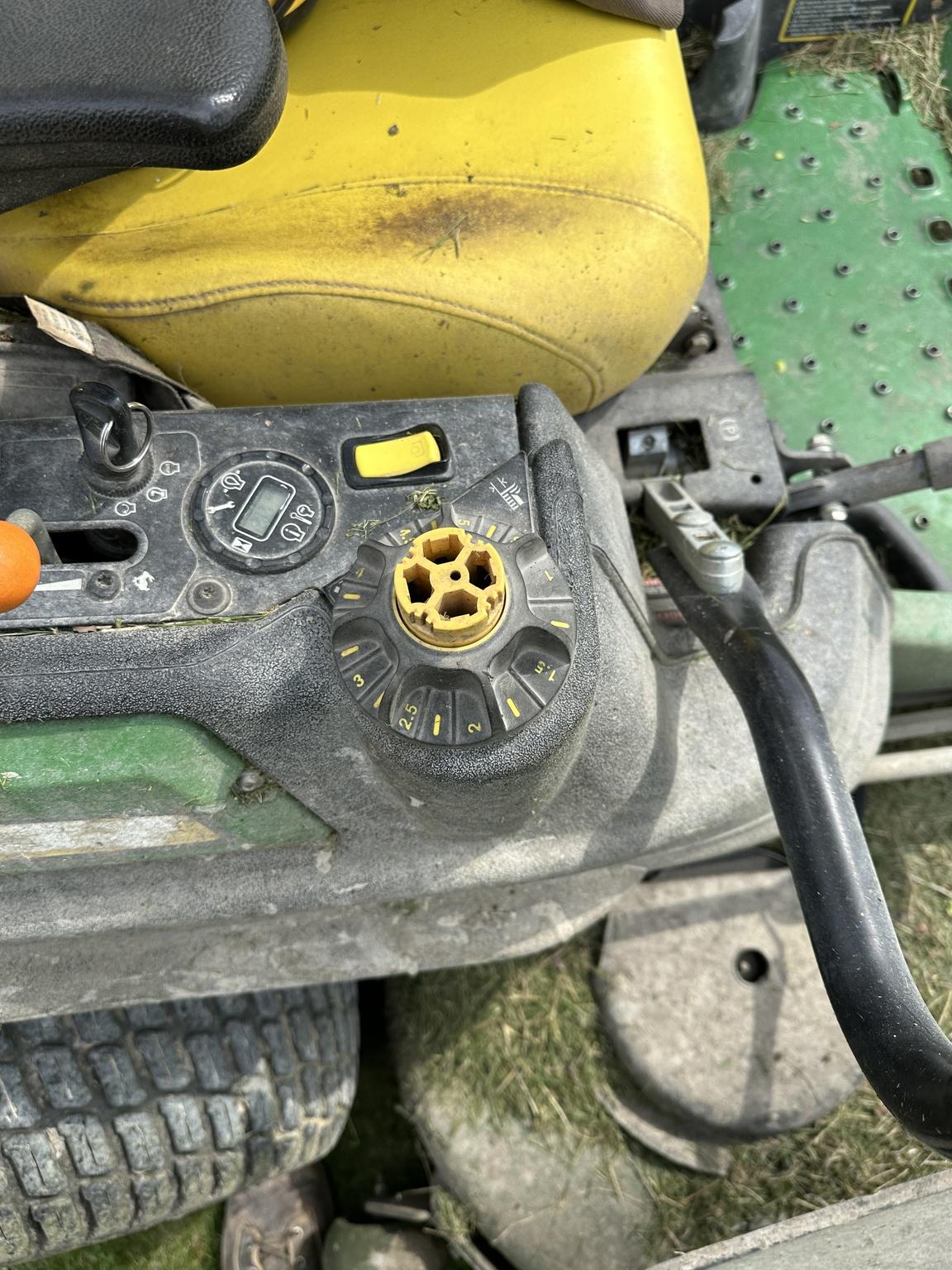 2016 John Deere Z960M Image