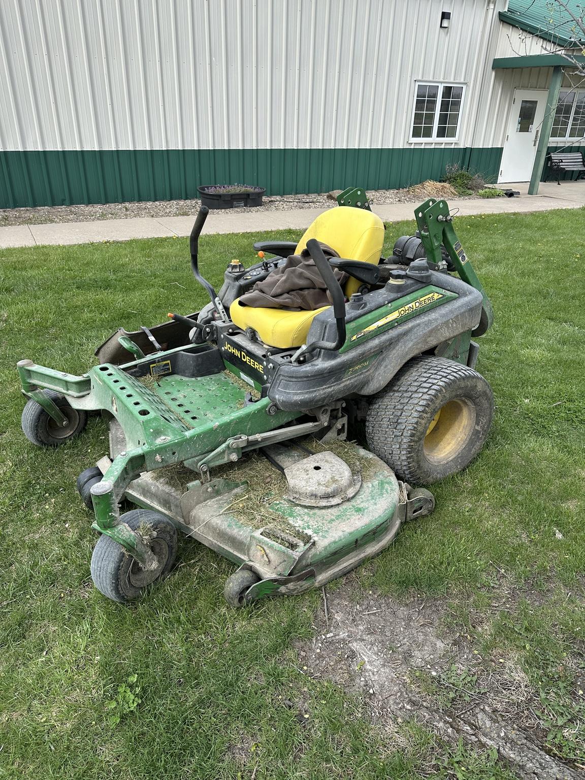 2016 John Deere Z960M Image
