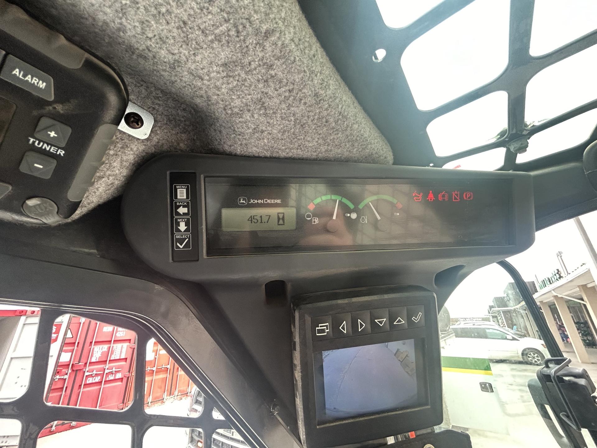 2021 John Deere 333G Image