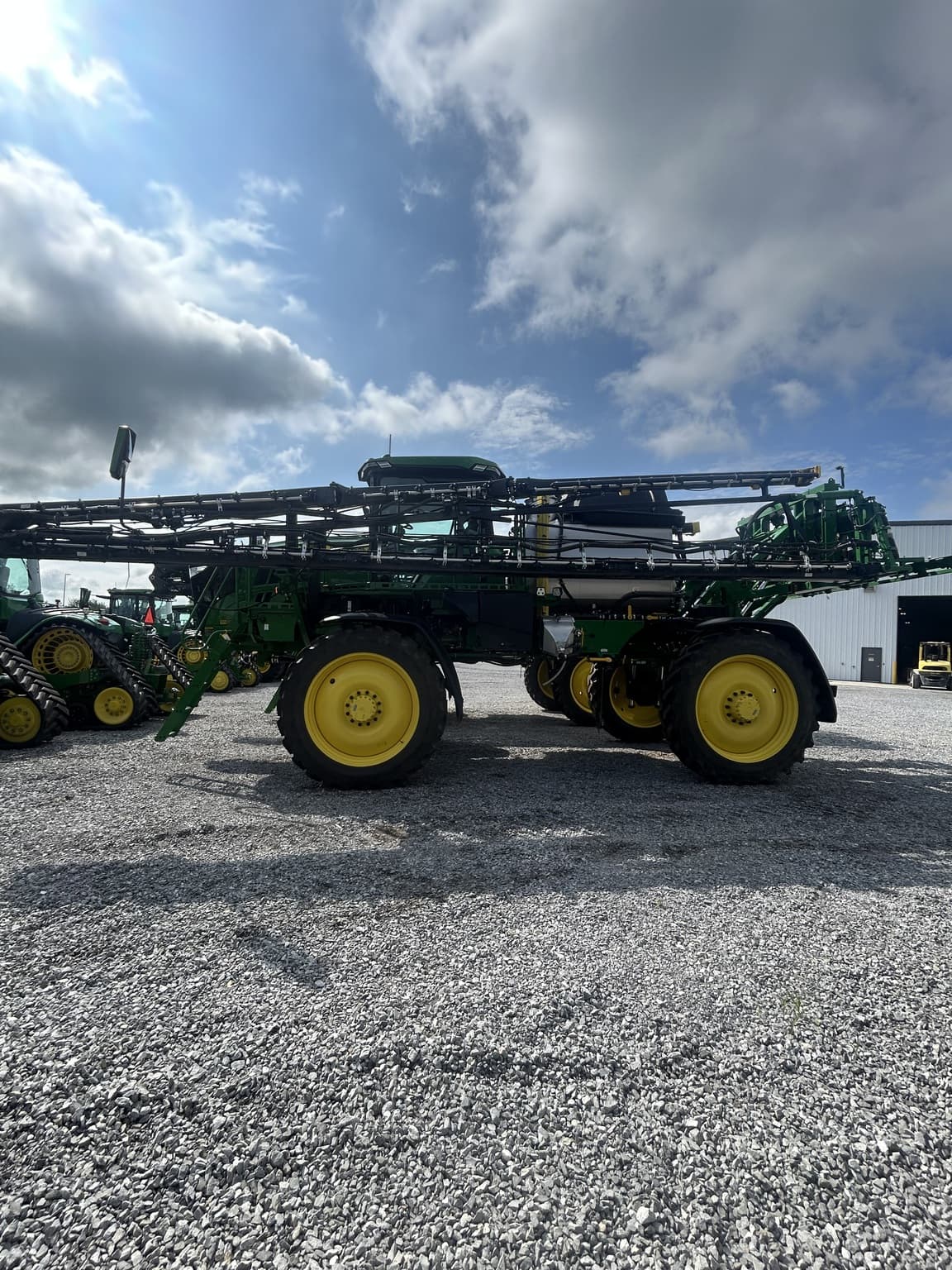 2024 John Deere 412R Image