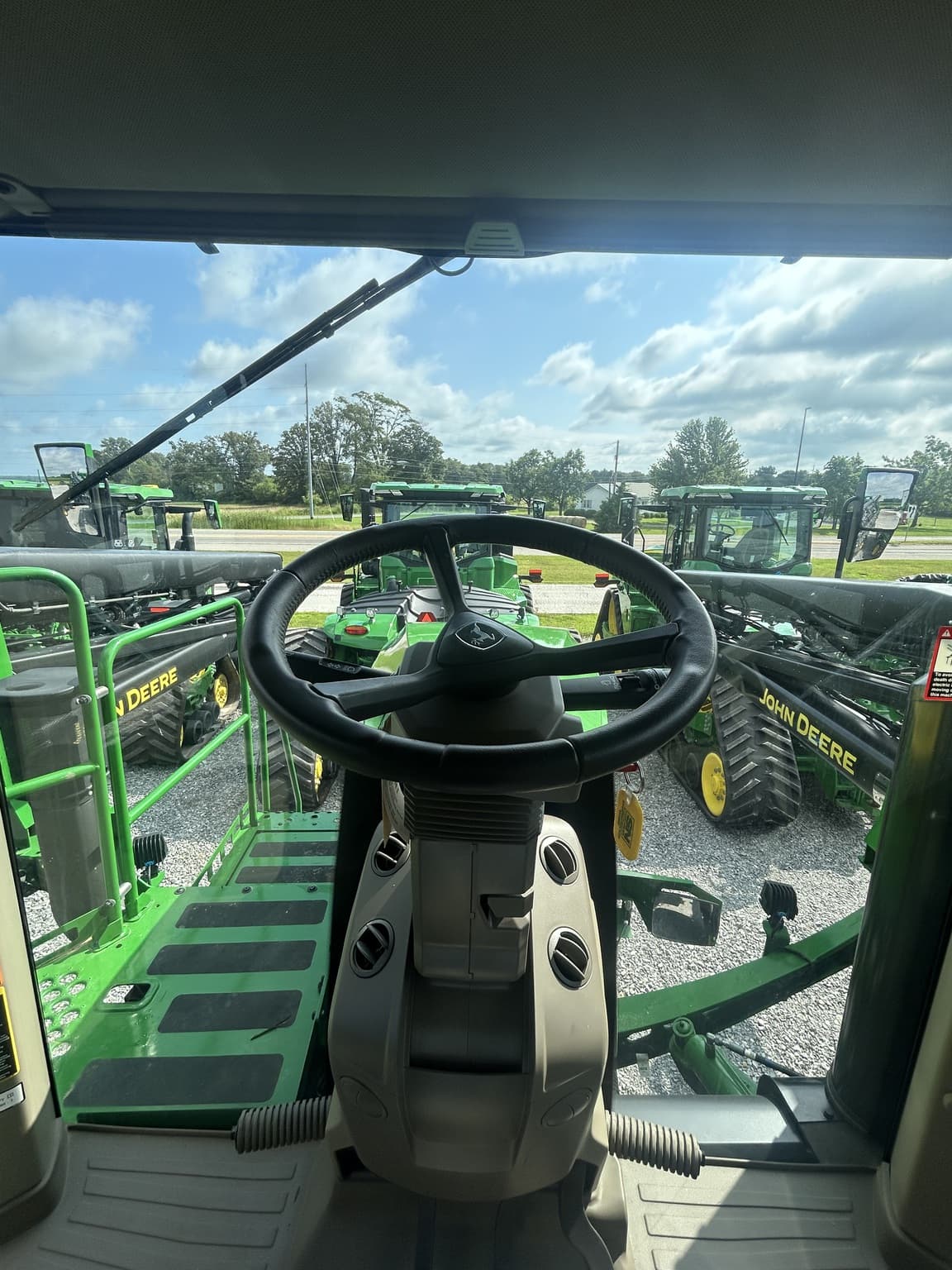 2024 John Deere 412R Image
