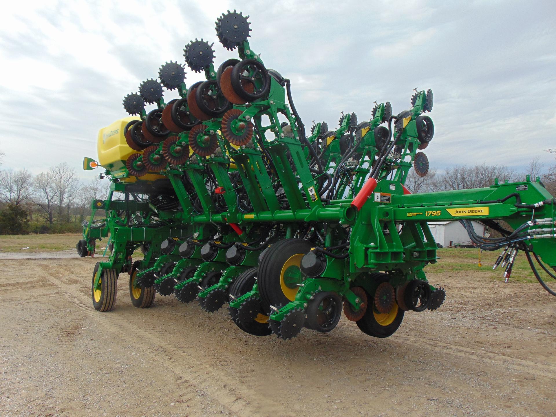 2024 John Deere 1795 Image