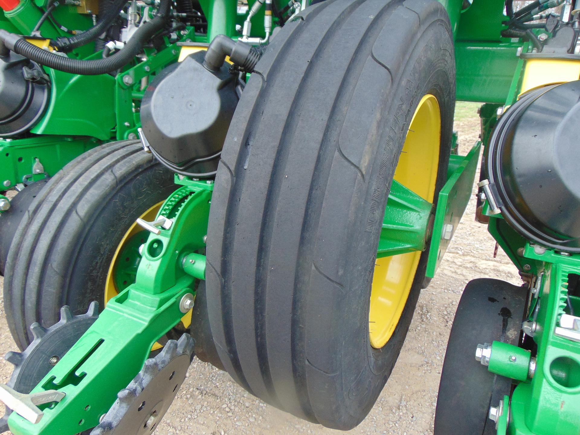 2024 John Deere 1795 Image