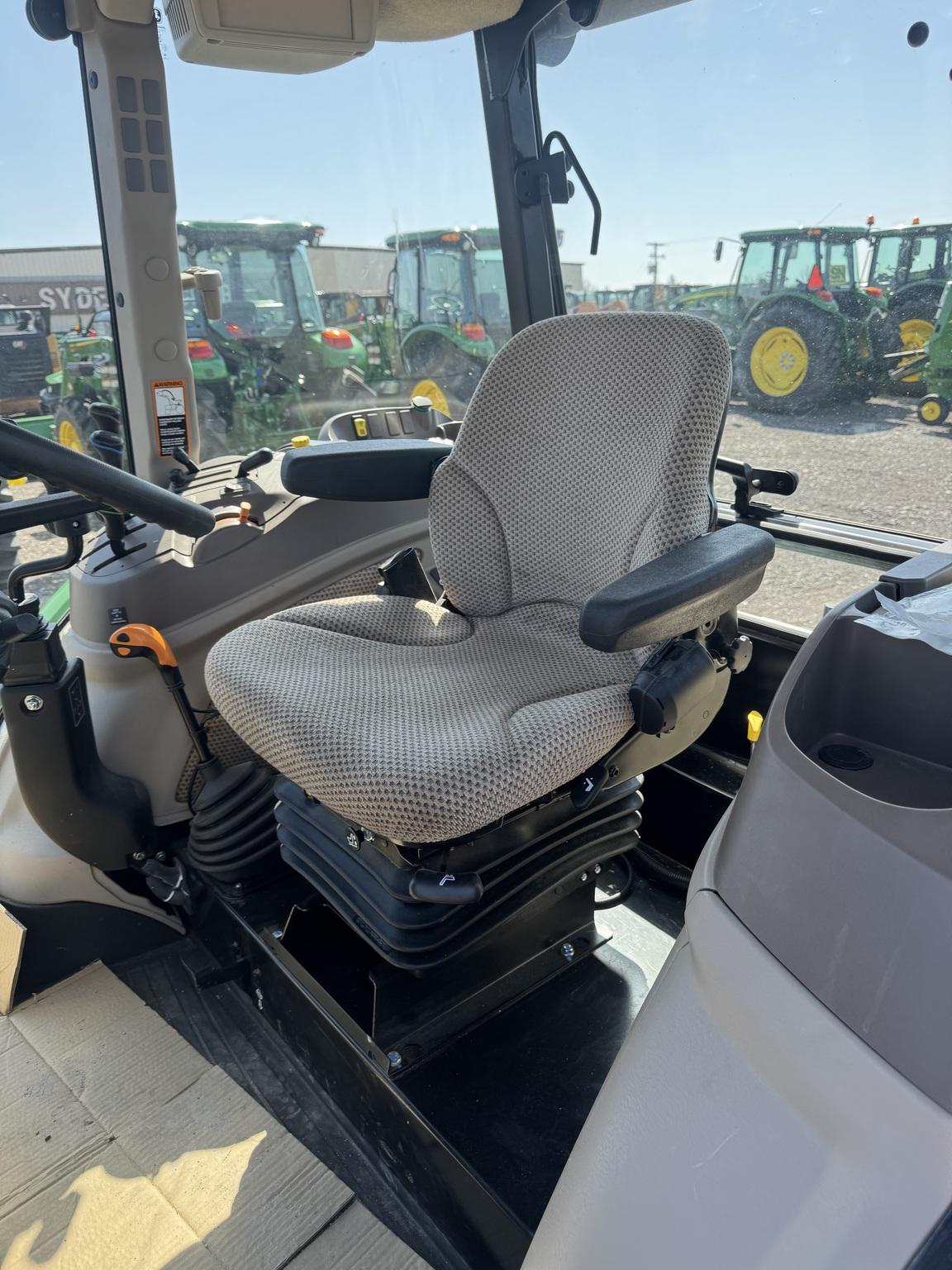2023 John Deere 5090E Image