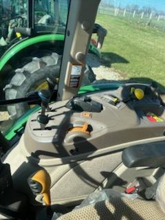 2022 John Deere 5115M Image