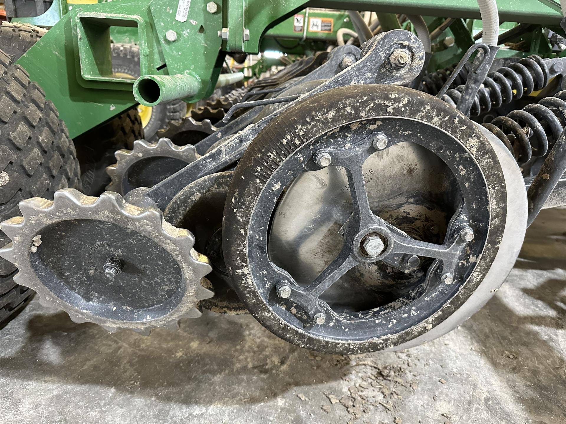 2021 John Deere N530C Image