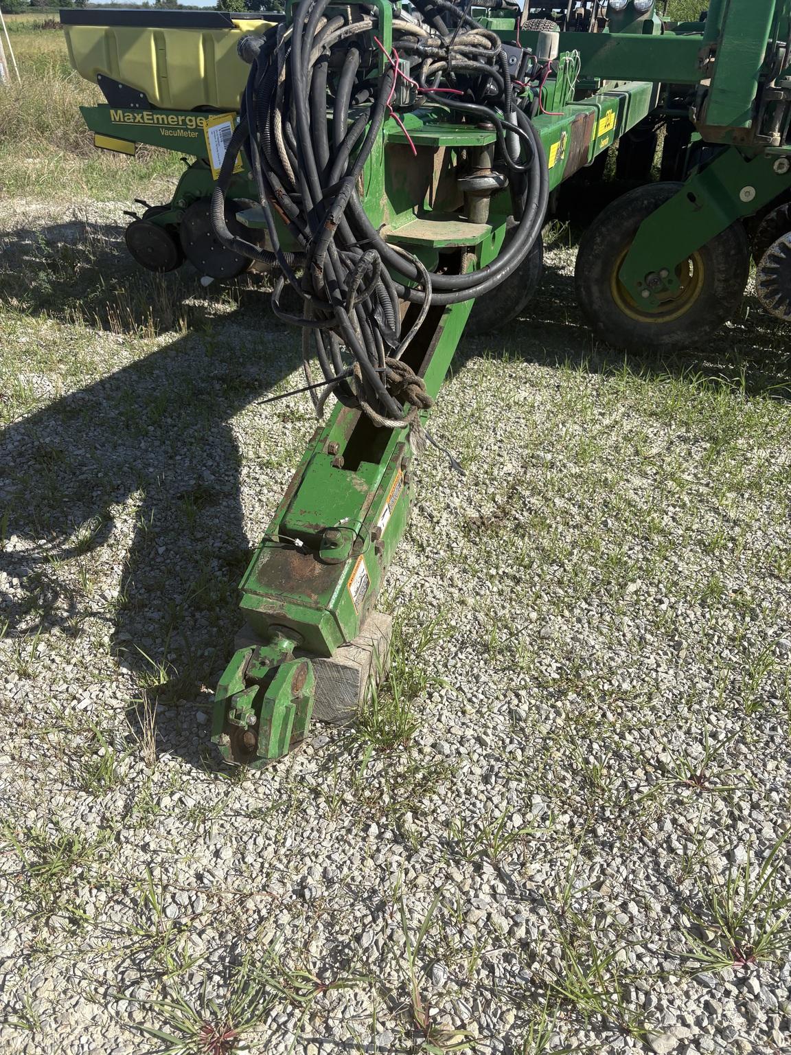 2002 John Deere 1780 Image