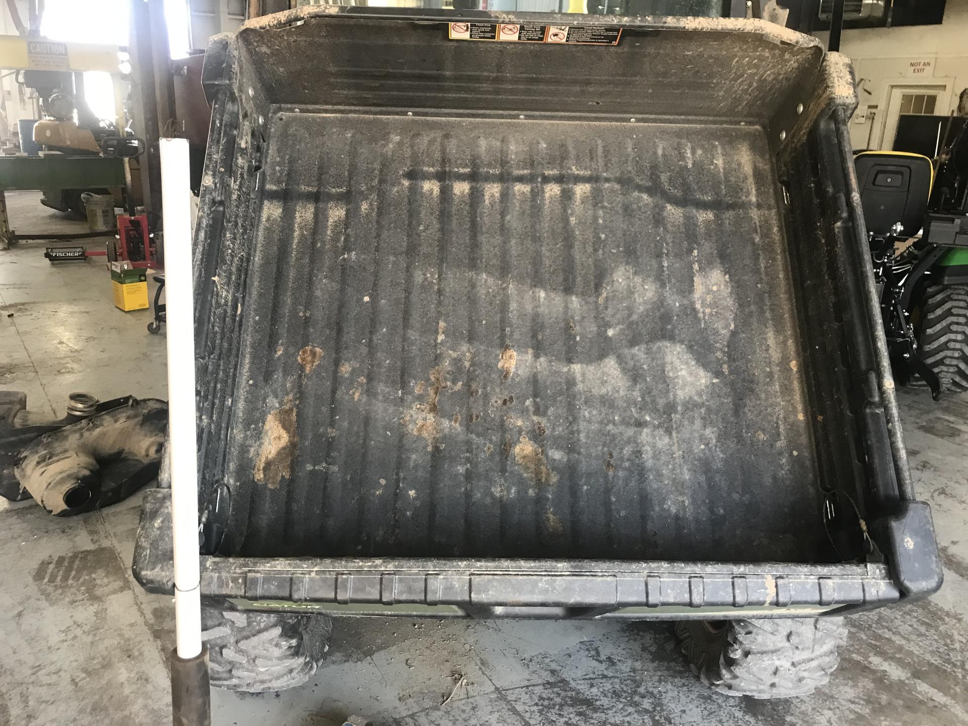 2022 John Deere XUV 835R Image