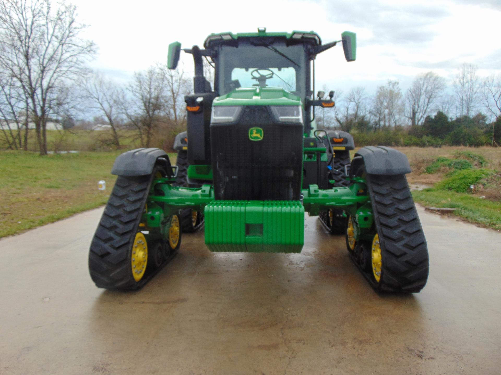 2024 John Deere 8RX 410 Image