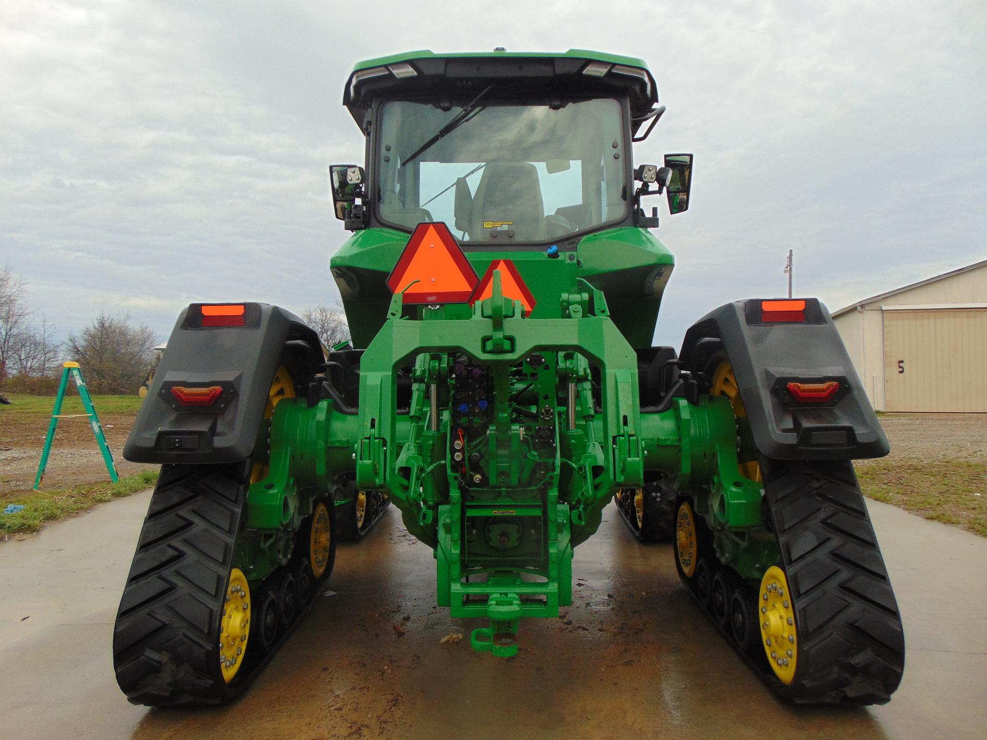 2024 John Deere 8RX 410 Image