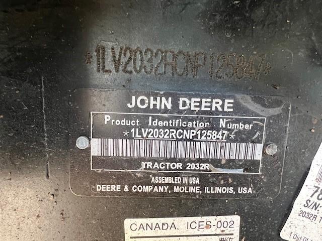 2023 John Deere 2032R Image